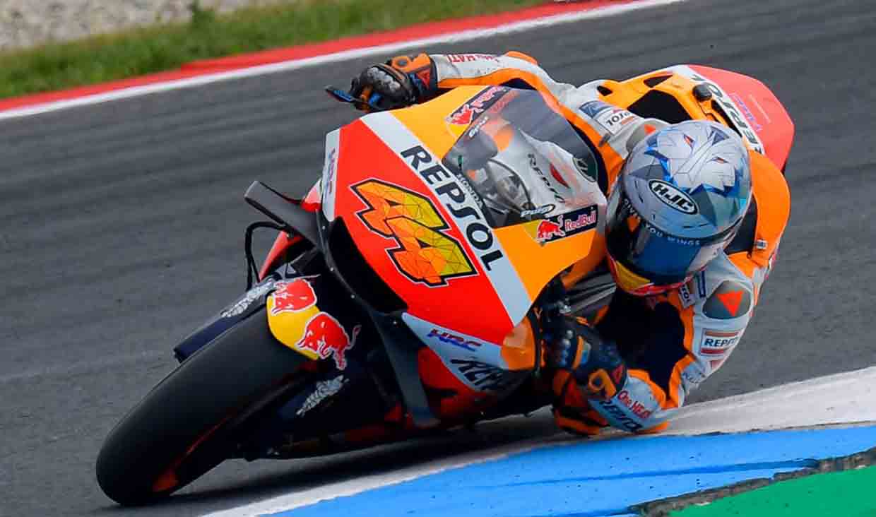 Espargaro Belum Kenal RC213V